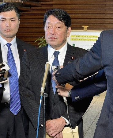 【自民】財政路線で融和なるか　「積極ＶＳ規律」派、５月に提言